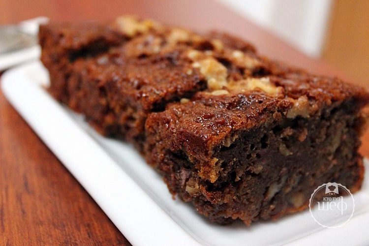 Кекс с бананами и ирисками