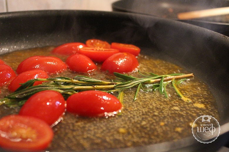 рецепт черной пасты с морепродуктами - шаг 1