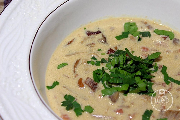 Суп с шампиньонами, сливками и белыми грибами